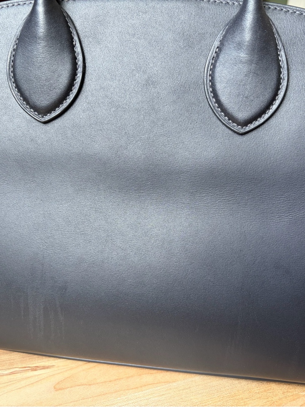 Coach Empire Carryall 35 Black Glovetanned Leather Brass Hardware Coach Charm - Picture 4 of 14